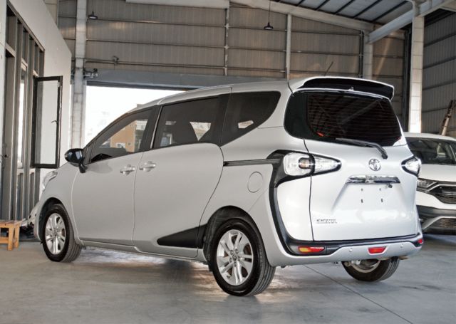 TOYOTA豐田 SIENTA  第3張相片