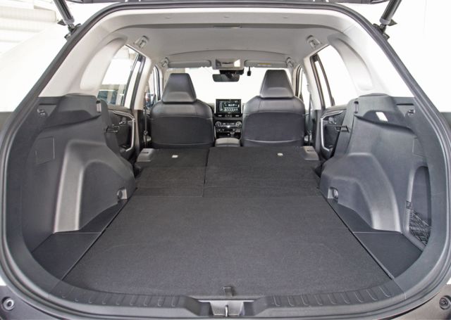 TOYOTA豐田 RAV4  第5張相片