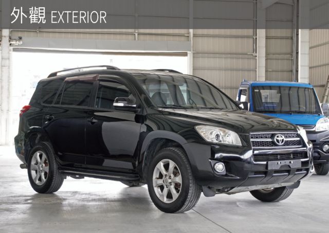 TOYOTA豐田 RAV4  第2張相片