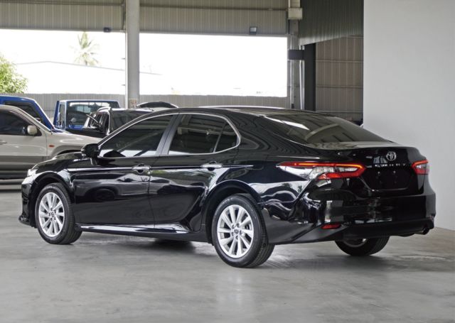 TOYOTA豐田 CAMRY  第3張相片