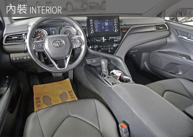 TOYOTA豐田 CAMRY  第6張相片