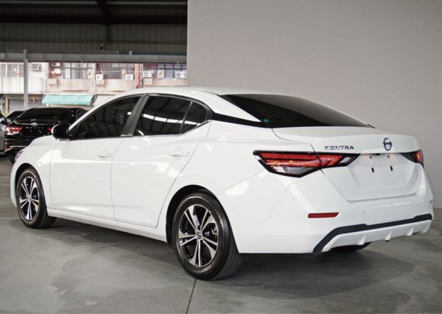 NISSAN日產 SENTRA  第3張相片