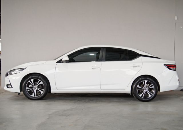 NISSAN日產 SENTRA  第4張相片