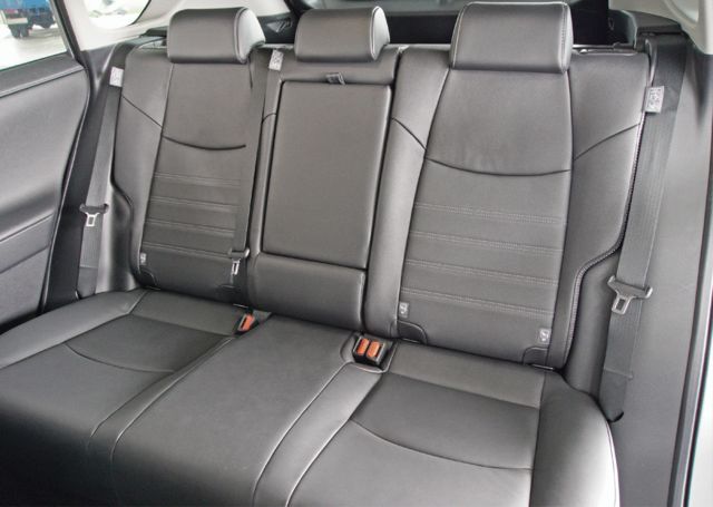 TOYOTA豐田 RAV4  第8張相片