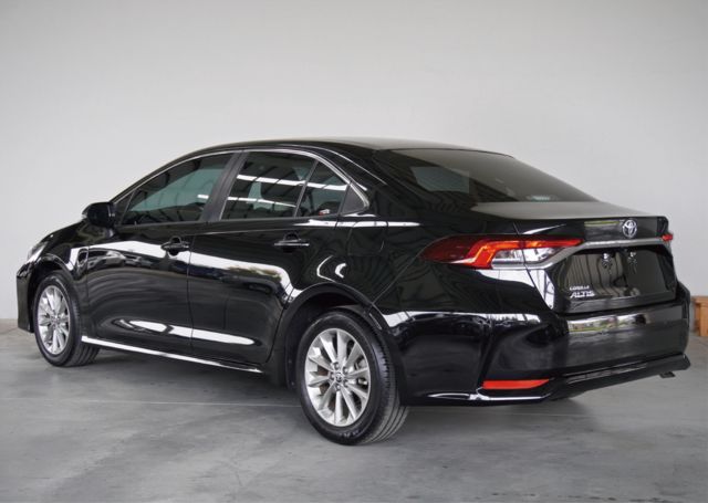 TOYOTA豐田 ALTIS  第3張相片