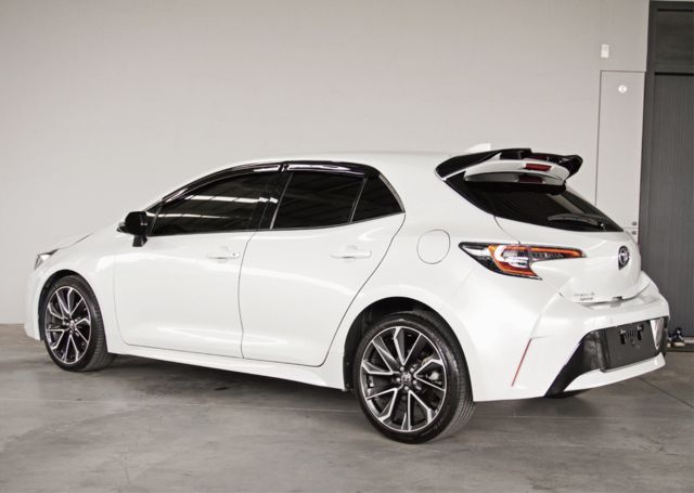 TOYOTA豐田 COROLLA SPORT  第3張相片