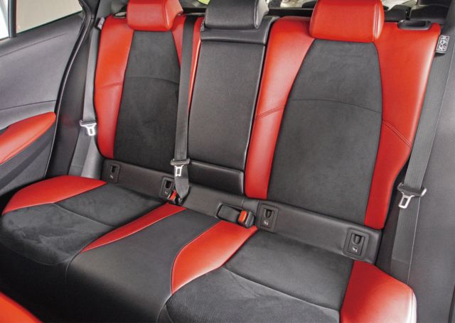 TOYOTA豐田 COROLLA SPORT  第8張相片