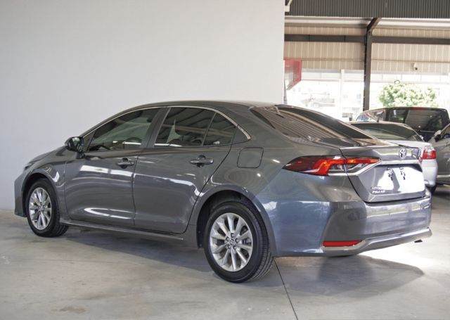 TOYOTA豐田 ALTIS  第3張相片