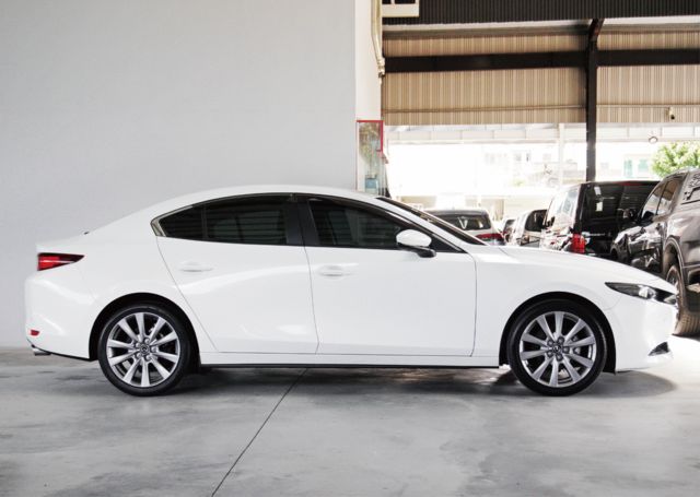MAZDA馬自達 MAZDA 3  第4張相片