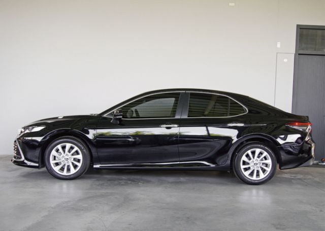 TOYOTA豐田 CAMRY  第4張相片