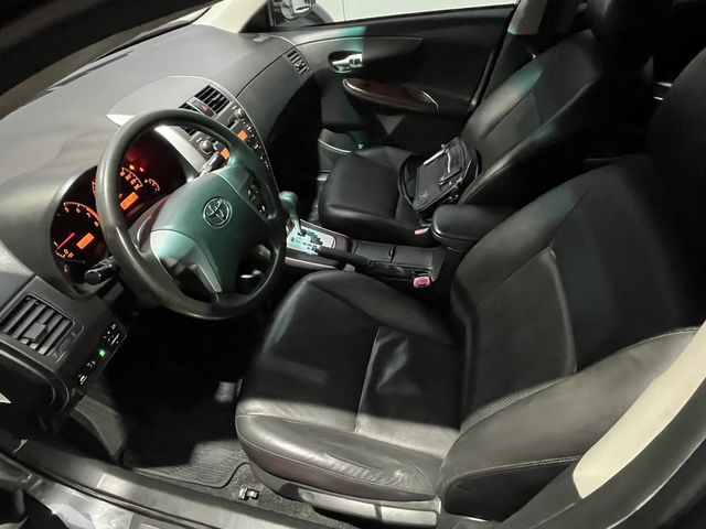 TOYOTA豐田 ALTIS  第5張相片