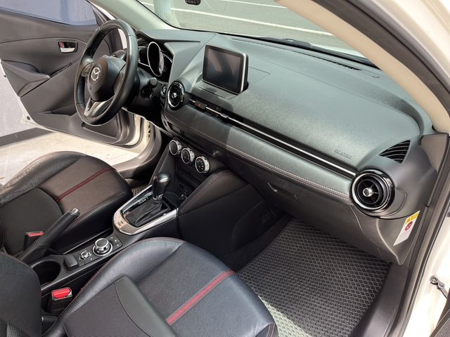 MAZDA馬自達 MAZDA 2  第13張相片