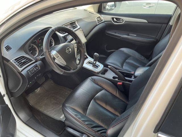 NISSAN日產 SENTRA  第7張相片