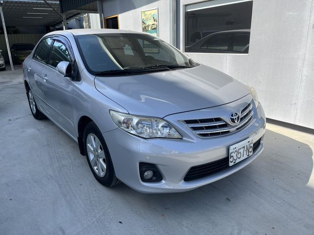 TOYOTA豐田 ALTIS  第3張相片