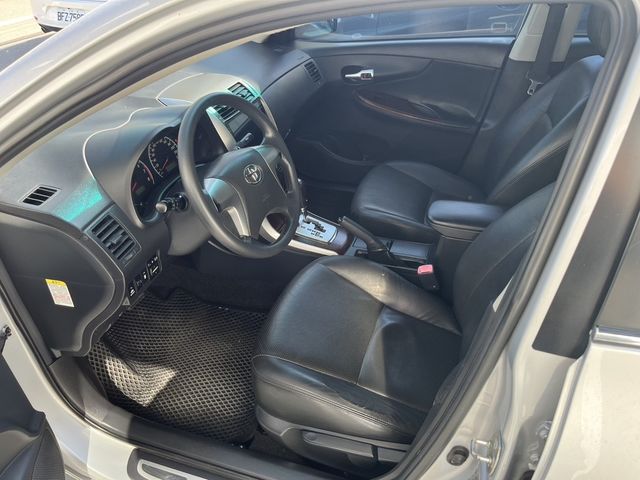 TOYOTA豐田 ALTIS  第5張相片