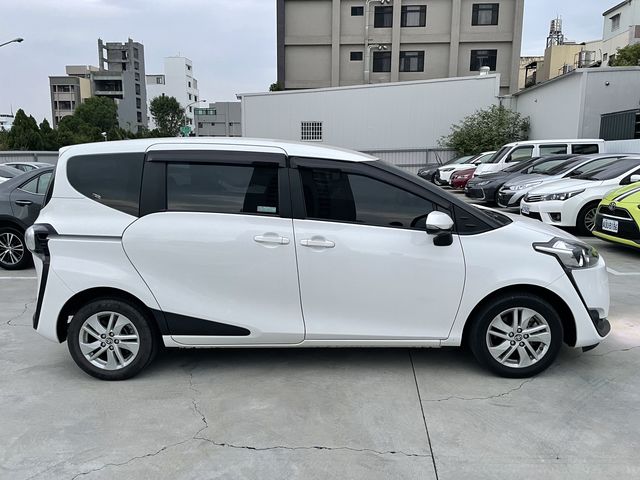 SIENTA 1.5  第4張相片