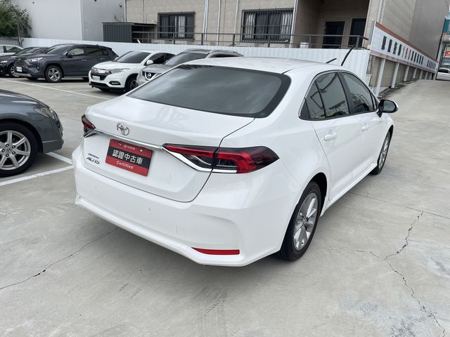 ALTIS 1.8  第5張相片