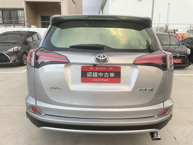 RAV4 2.0  第6張相片