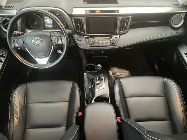 RAV4 2.0  第7張相片