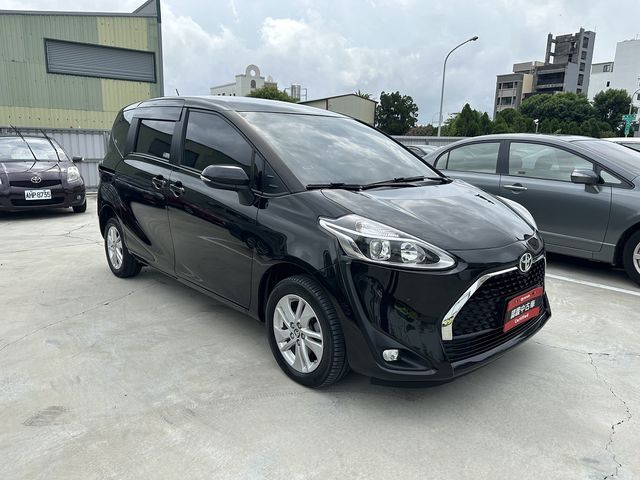 SIENTA 1.8  第3張相片