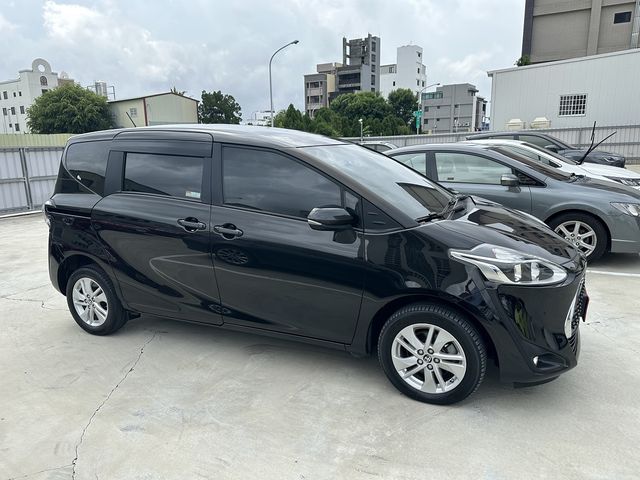 SIENTA 1.8  第4張相片