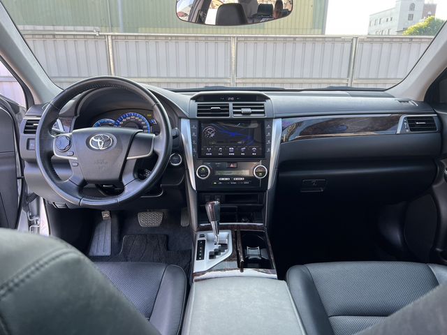 CAMRY 2.5 HV  第7張相片