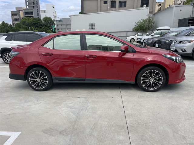 ALTIS 1.8  第4張相片