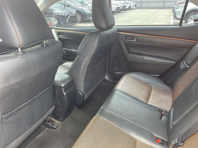 ALTIS 1.8  第9張相片