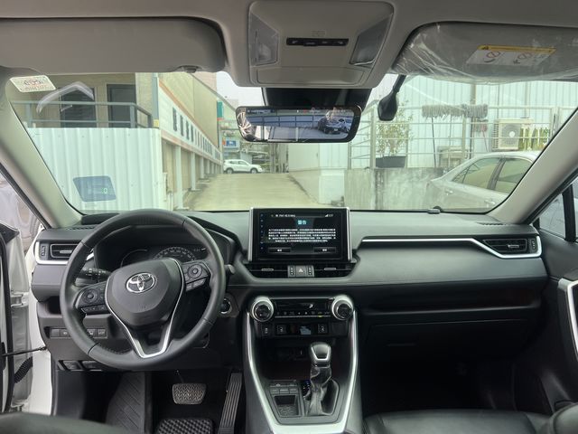 RAV4 2.0  第7張相片