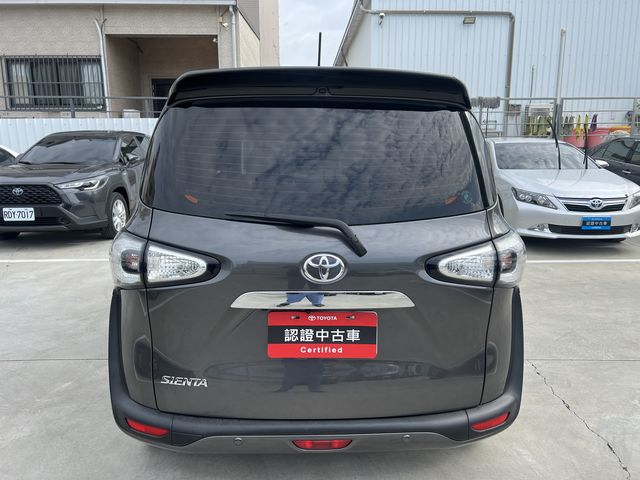 SIENTA 1.8  第6張相片