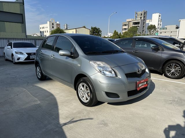 YARIS 1.5  第3張相片