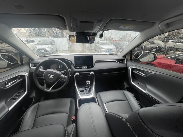 RAV4 2.0  第7張相片