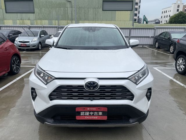 RAV4 2.0  第2張相片