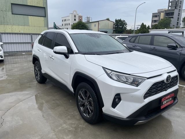 RAV4 2.0  第3張相片