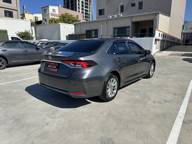 ALTIS 1.8  第5張相片