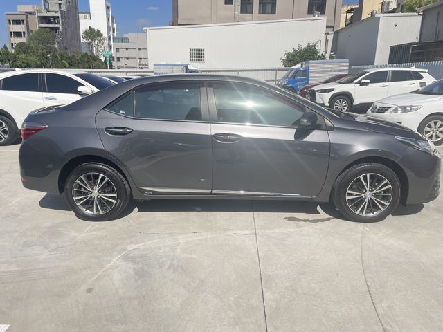ALTIS 1.8  第4張相片