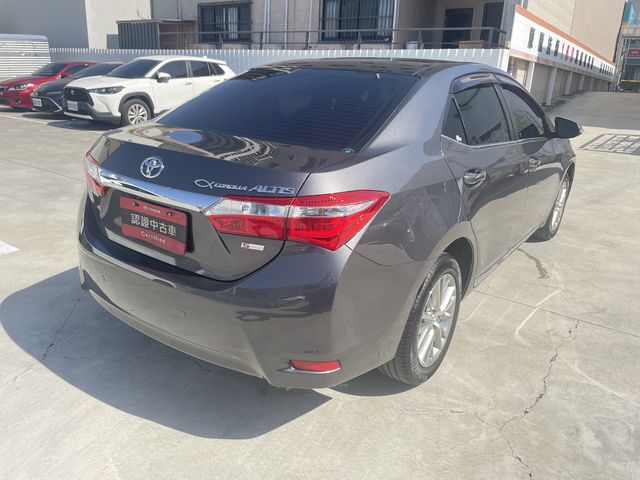 ALTIS 1.8  第5張相片