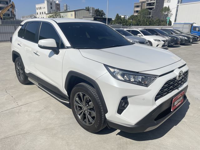 RAV4 2.0  第3張相片