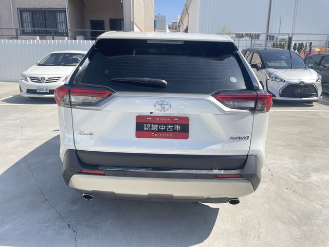 RAV4 2.0  第6張相片