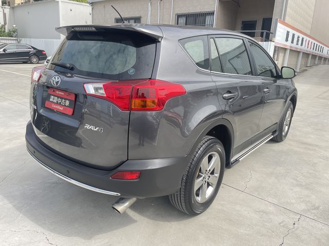 RAV4 2.0  第5張相片