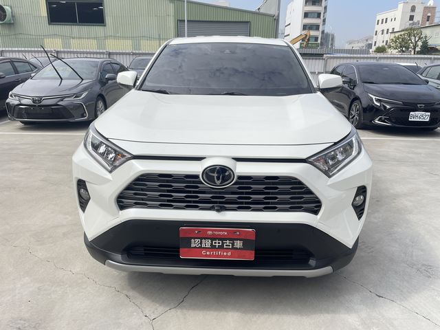 RAV4 2.0  第2張相片