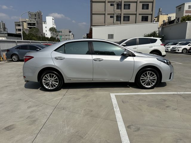 ALTIS 1.8  第4張相片
