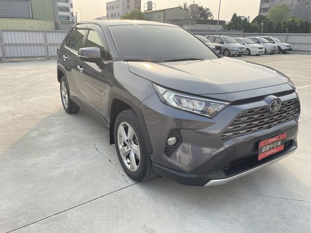 RAV4 2.0  第3張相片