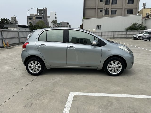 YARIS 1.5  第4張相片