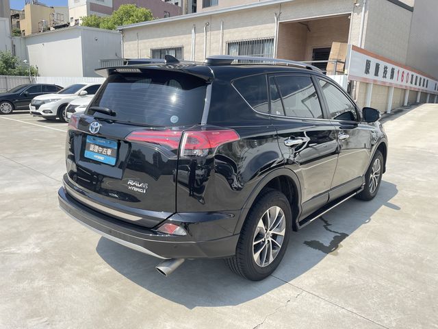 RAV4 2.5 HV  第5張相片