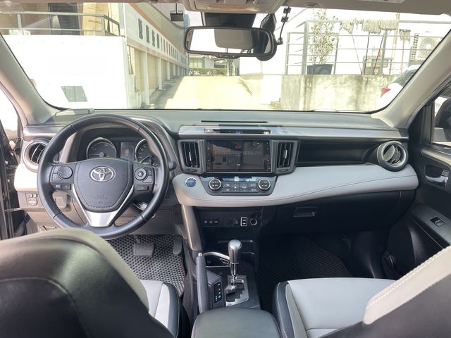 RAV4 2.5 HV  第7張相片