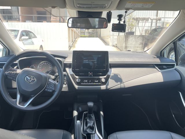 ALTIS 1.8  第7張相片