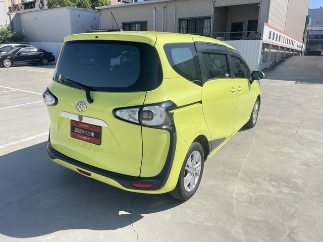 SIENTA 1.8  第5張相片