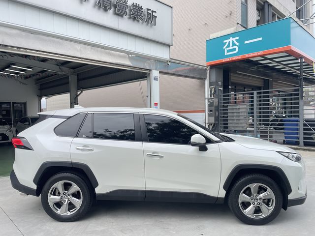 RAV4 2.0  第4張相片