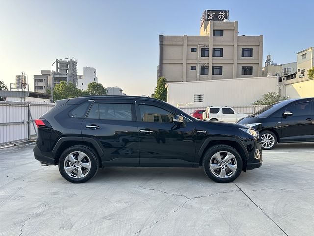 RAV4 2.5 HV  4WD  第4張相片